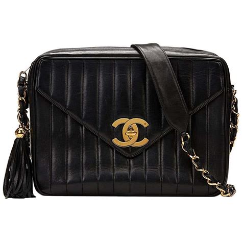 chanel vintage camera shoulder bag|pictures of old Chanel purses.